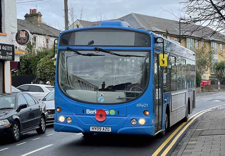 First Berkshire Volvo B7RLE Wright 69401